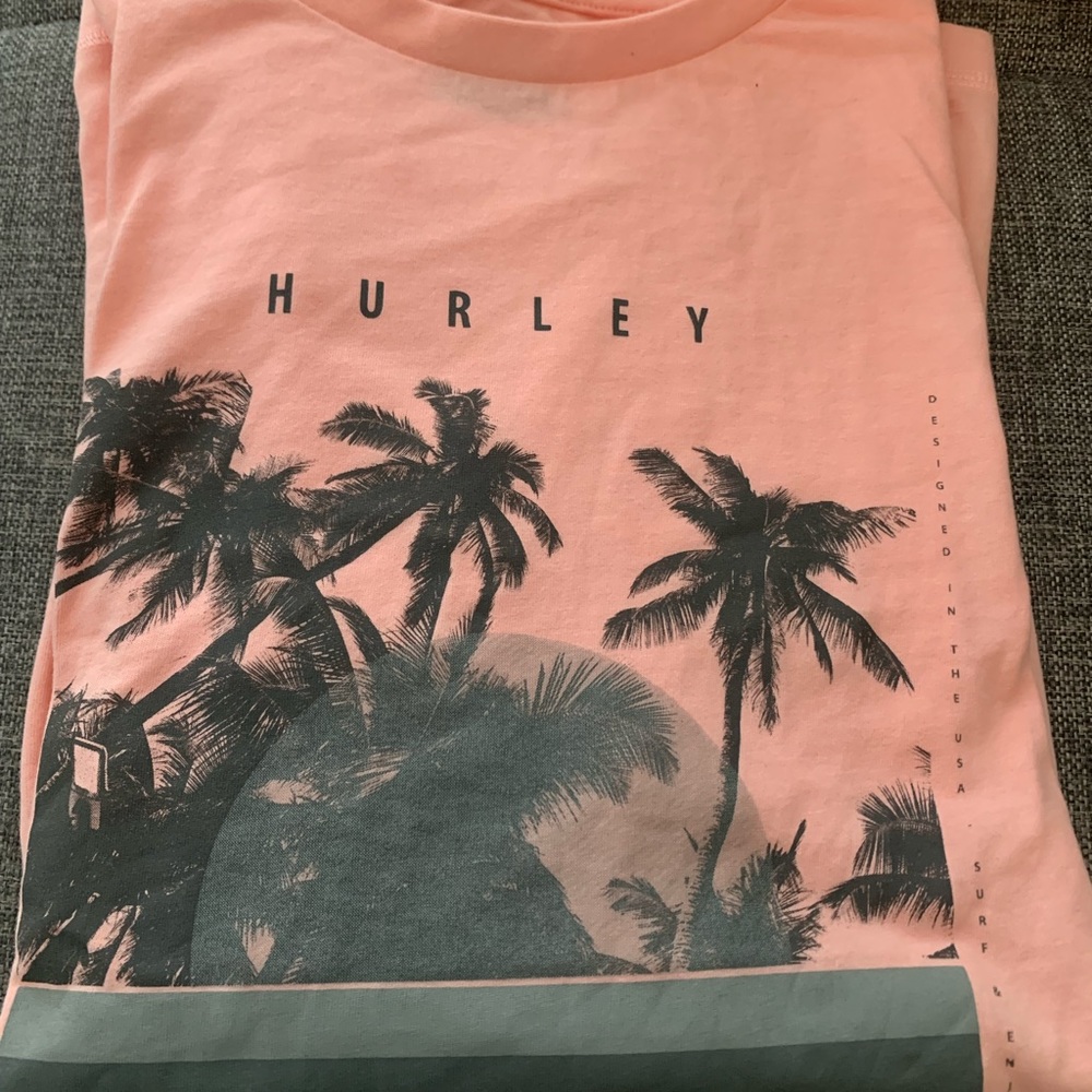 NWOT mens hurly long sleeve T-shirt